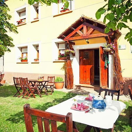 Apartamentos El Pajar Del Abuelo Peralejos de las Truchas Ngoại thất bức ảnh