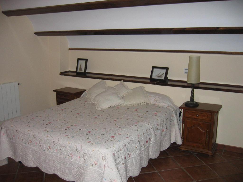 Apartamentos El Pajar Del Abuelo Peralejos de las Truchas Phòng bức ảnh
