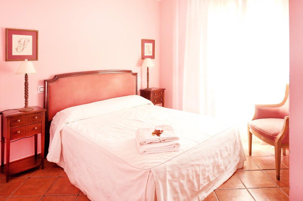 Apartamentos El Pajar Del Abuelo Peralejos de las Truchas Ngoại thất bức ảnh